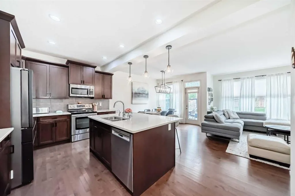 60 Sage Berry Road NW