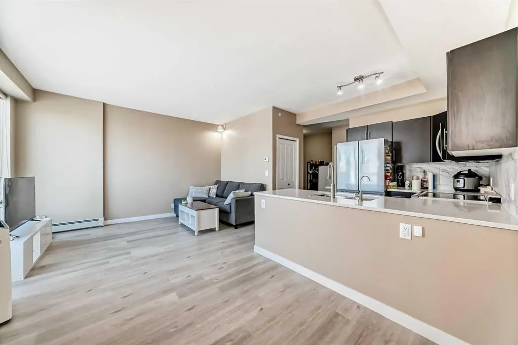 1053 10 Street SW, #1812