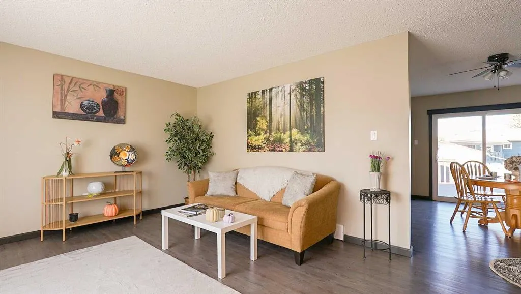 134 Shields Crescent SE