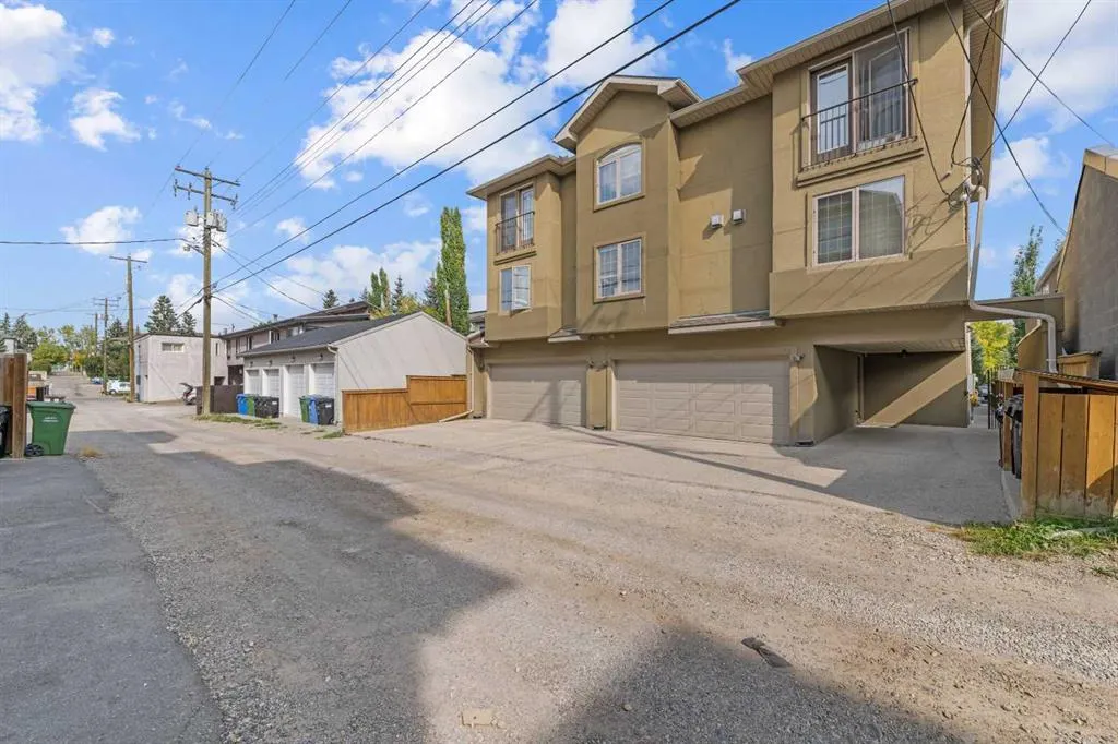 2421 29 Street SW, #3