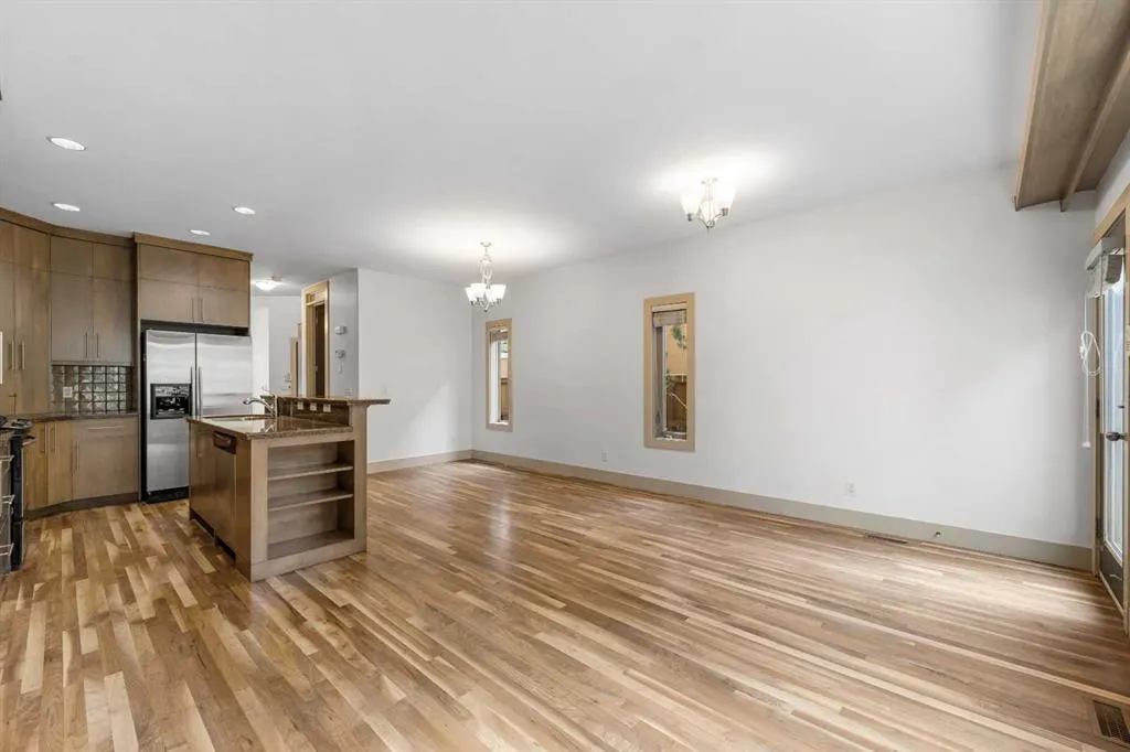 2421 29 Street SW, #3