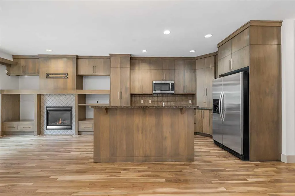 2421 29 Street SW, #3