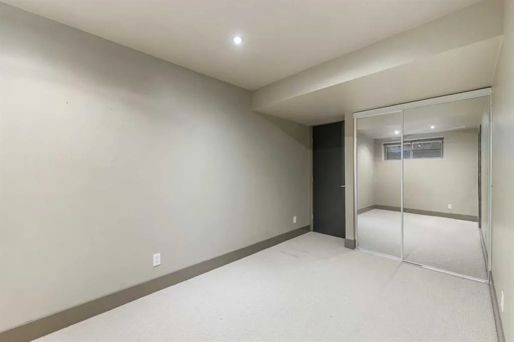 2421 29 Street SW, #3