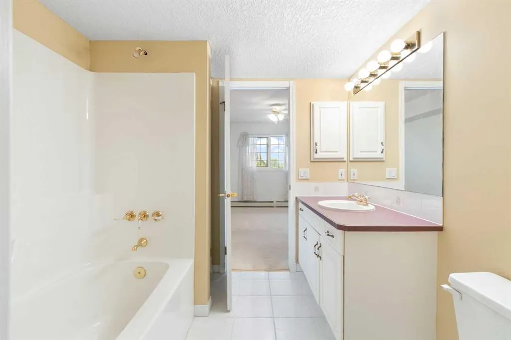 6868 Sierra Morena Boulevard SW, #326