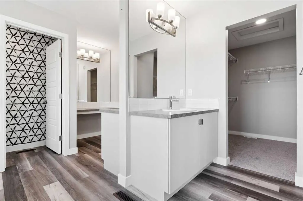99 Precedence Hill