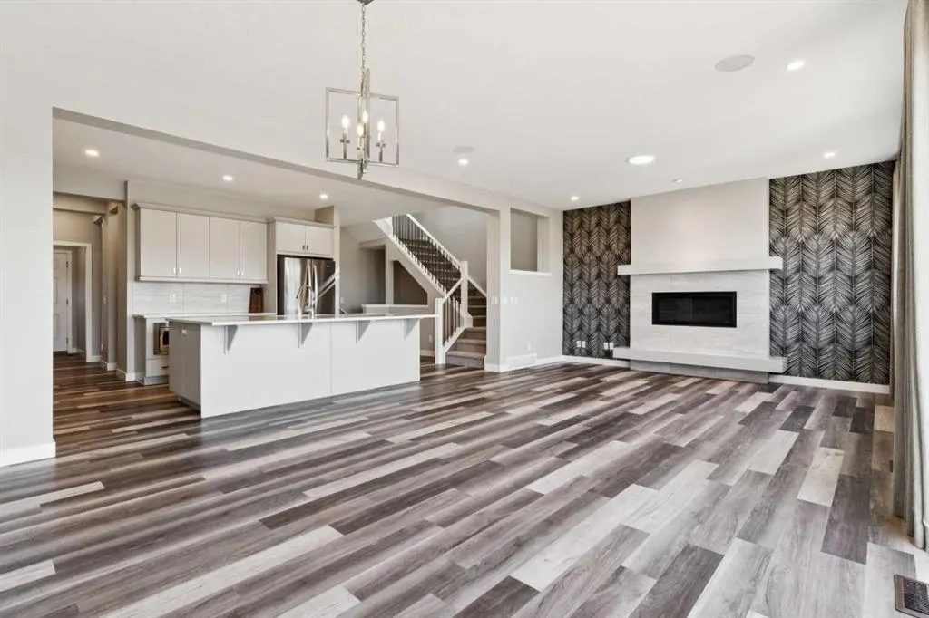 99 Precedence Hill