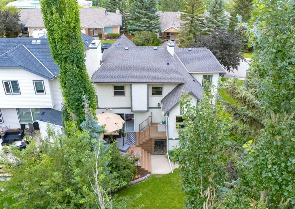 187 Strathaven Circle SW