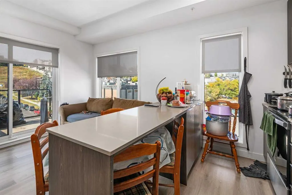 455 1 Avenue NE, #401