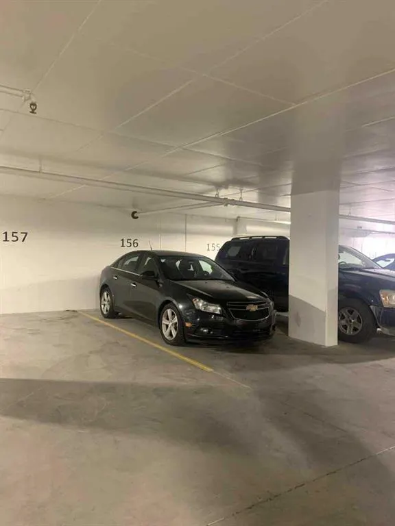 455 1 Avenue NE, #401