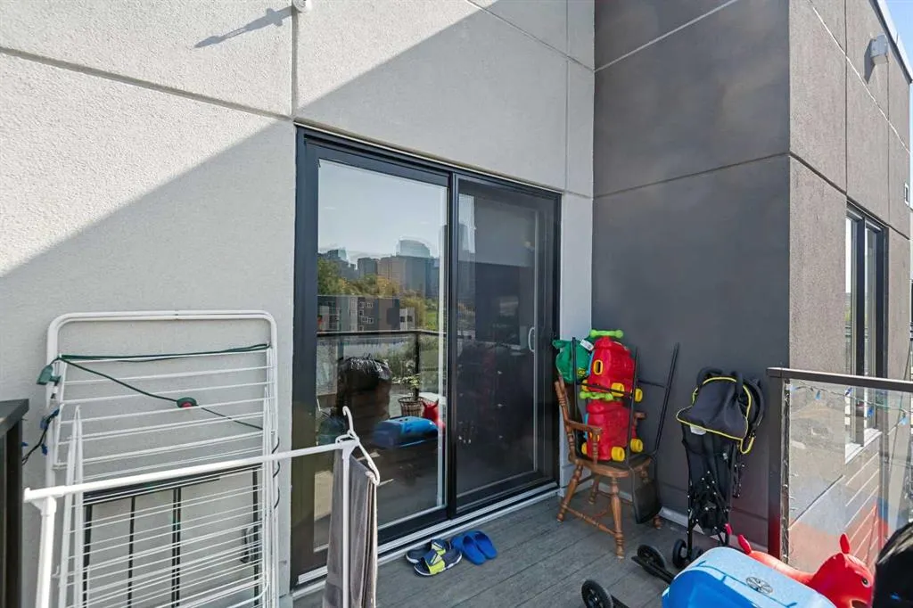 455 1 Avenue NE, #401