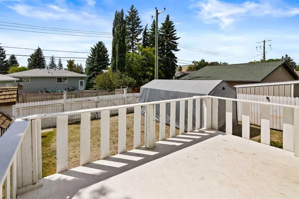 18 Harmon Place SW