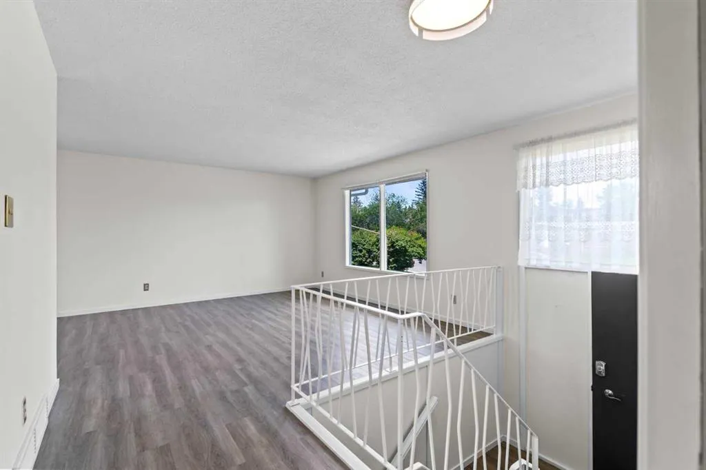 18 Harmon Place SW