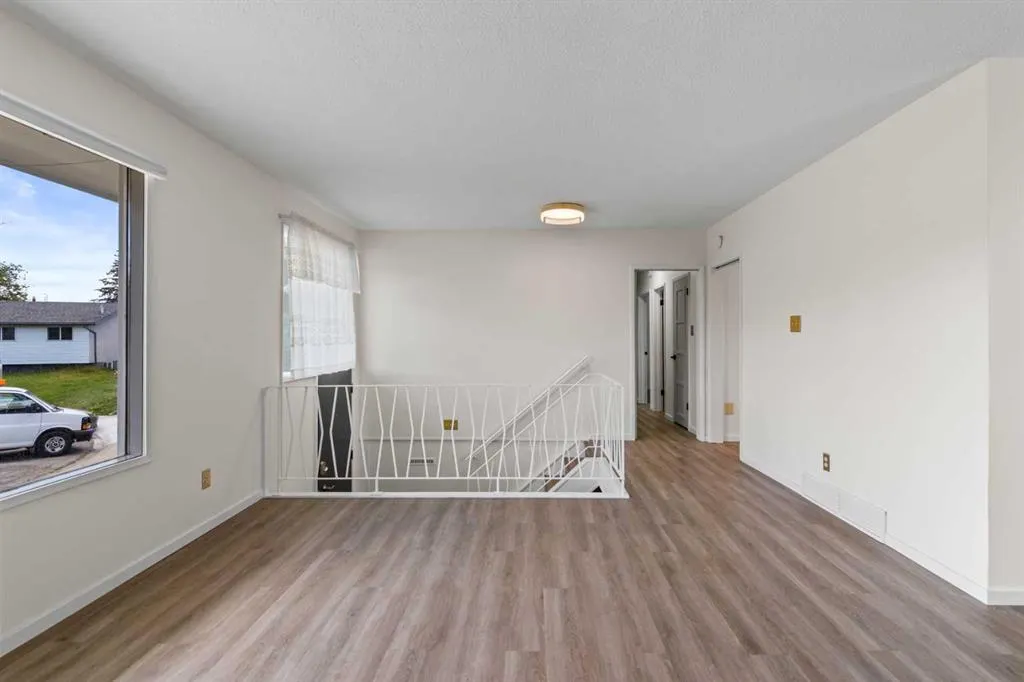 18 Harmon Place SW