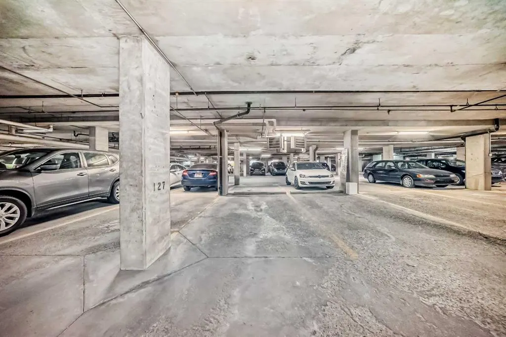 35 Richard Court SW, #119
