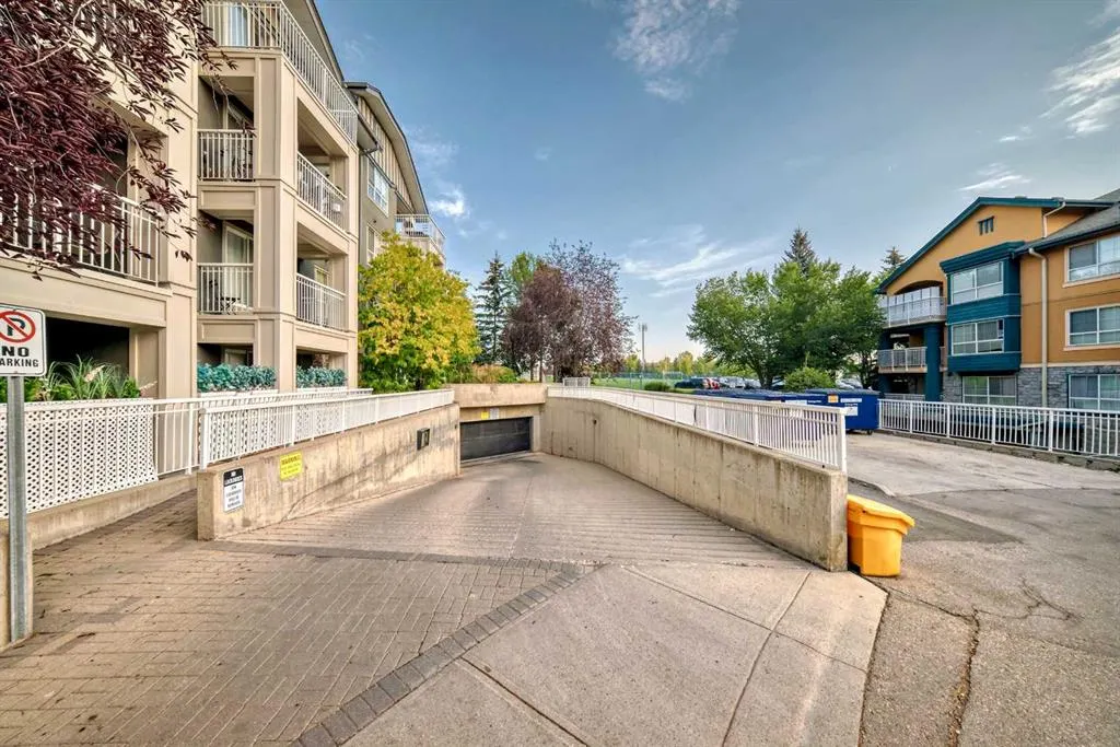 35 Richard Court SW, #119