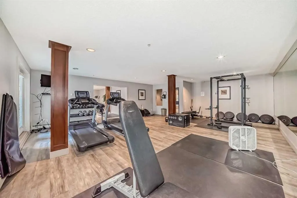 35 Richard Court SW, #119