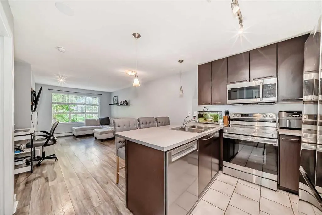 35 Richard Court SW, #119