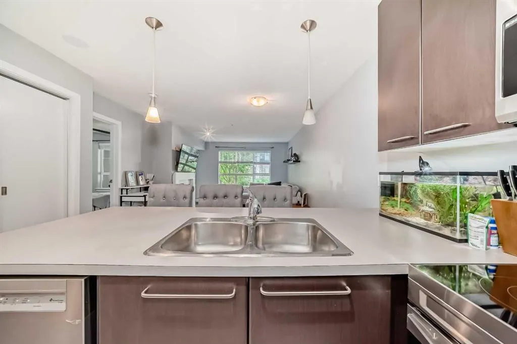 35 Richard Court SW, #119
