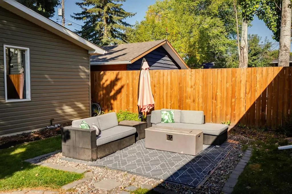 131 Gloucester Crescent SW