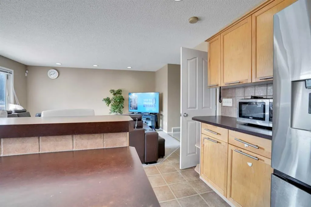 228 Covehaven Terrace NE