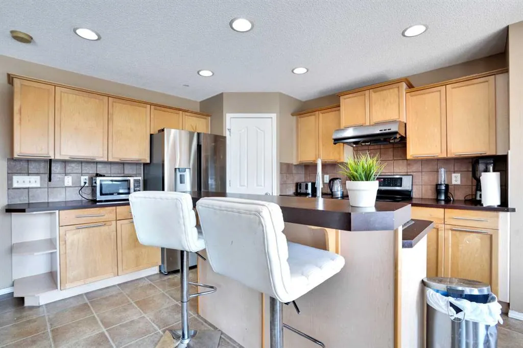 228 Covehaven Terrace NE