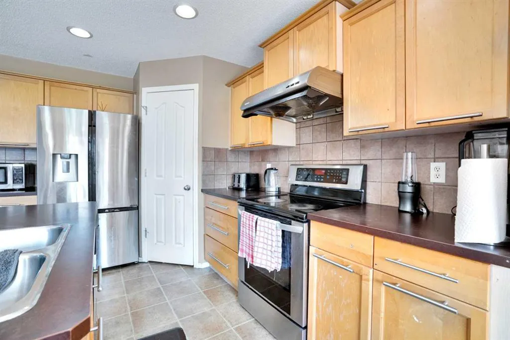 228 Covehaven Terrace NE