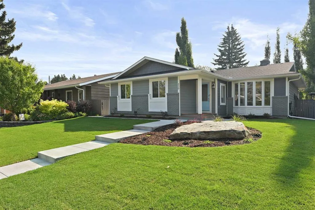 439 Parkview Crescent SE