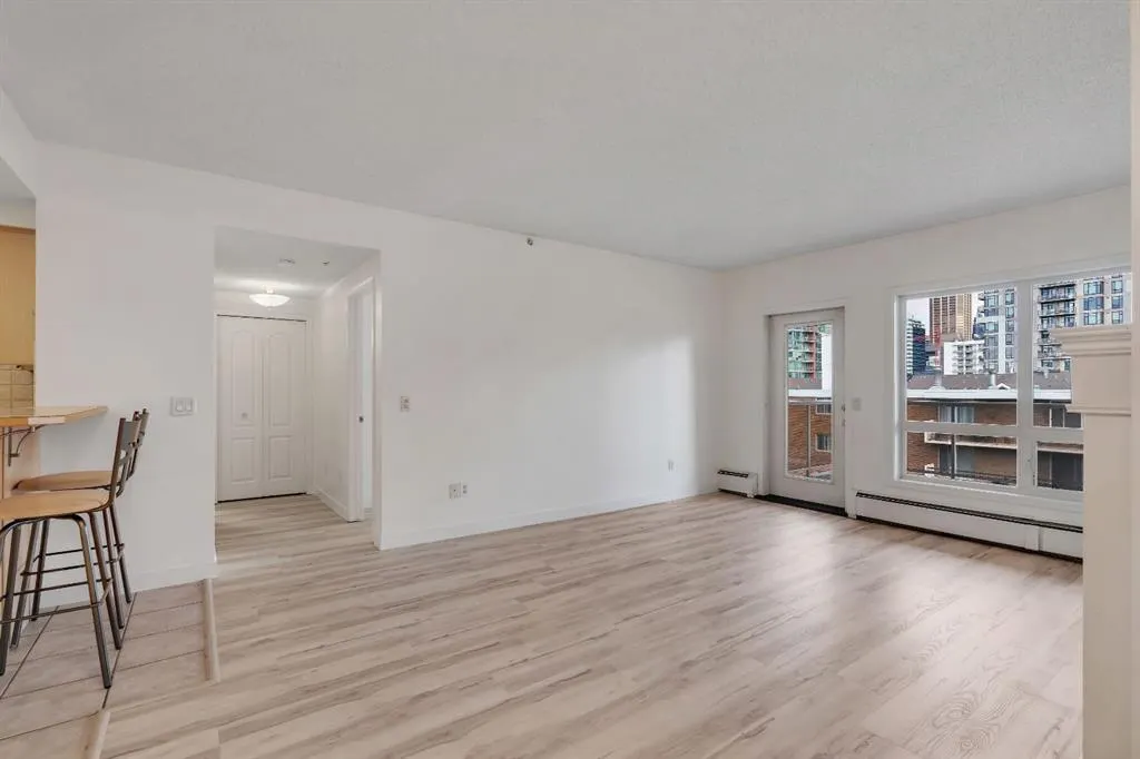 114 15 Avenue SW, #606