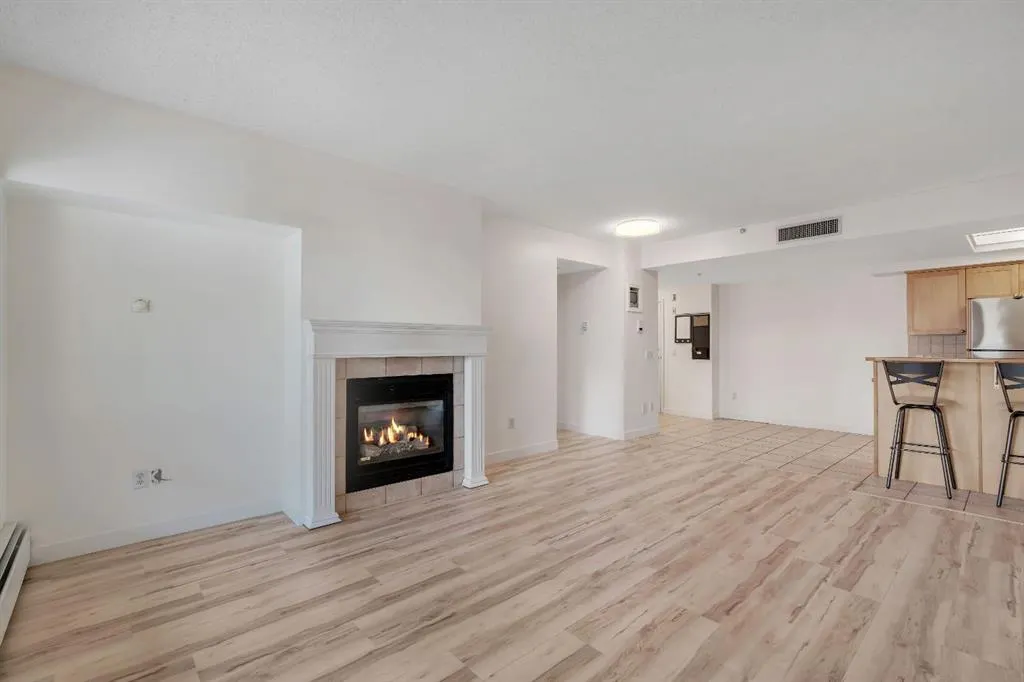 114 15 Avenue SW, #606