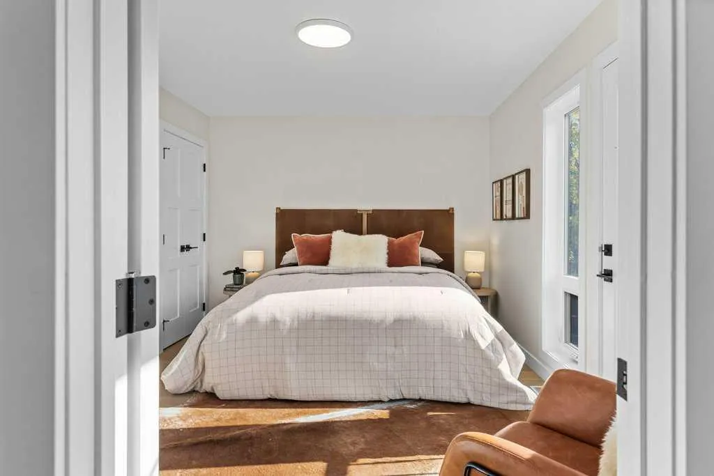 1330 1st Avenue, #109