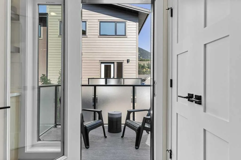 1330 1st Avenue, #109