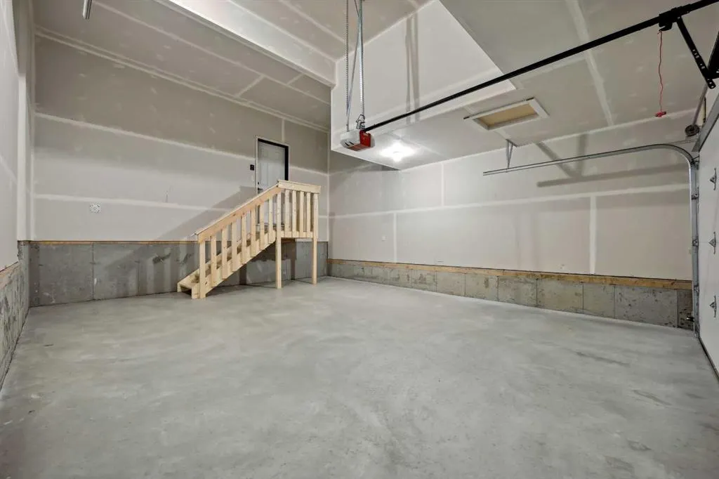43 Versant View SW