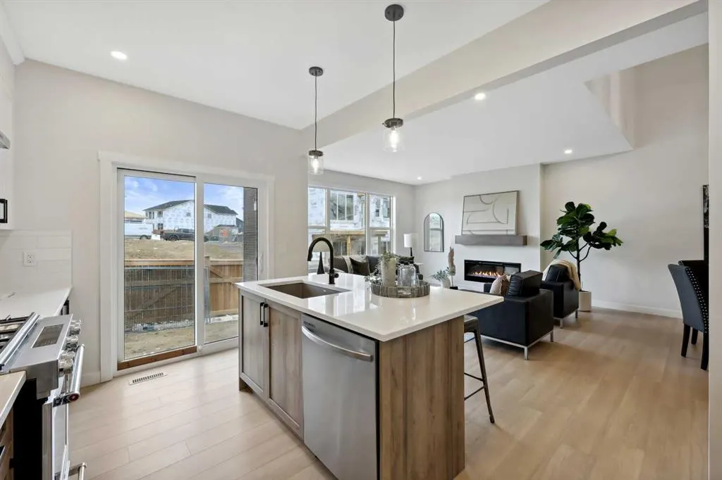 43 Versant View SW