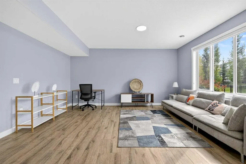 107 Legacy Landing SE