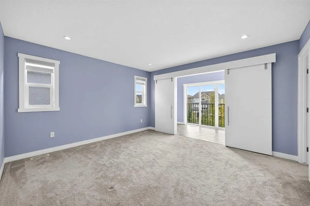 107 Legacy Landing SE
