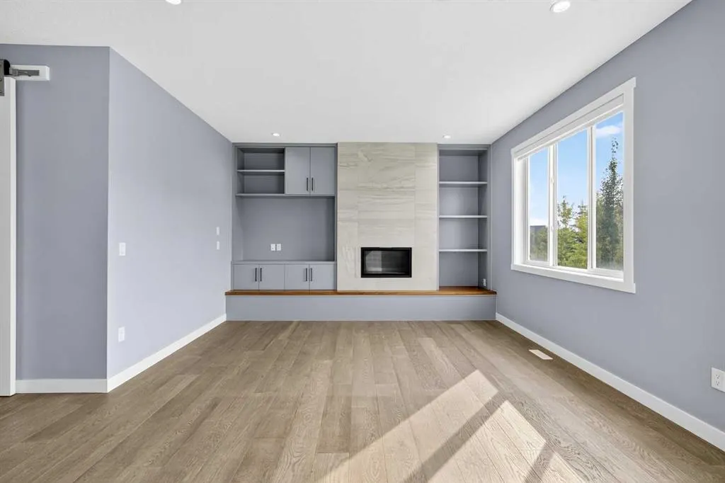 107 Legacy Landing SE