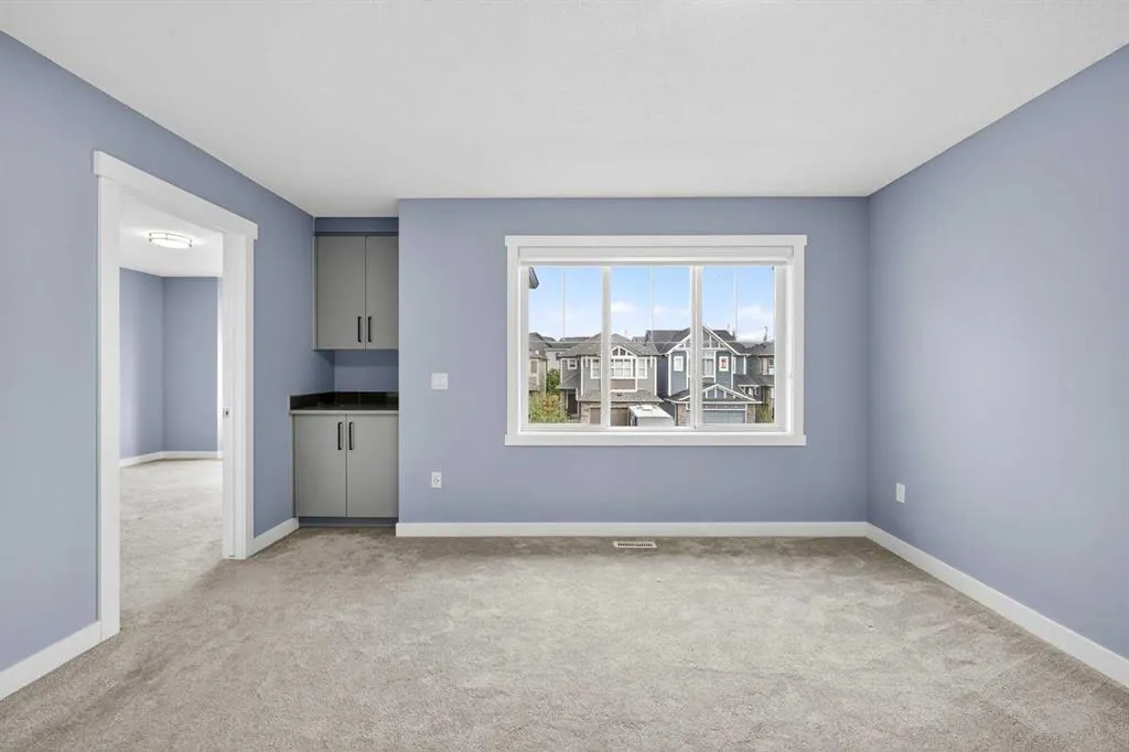107 Legacy Landing SE