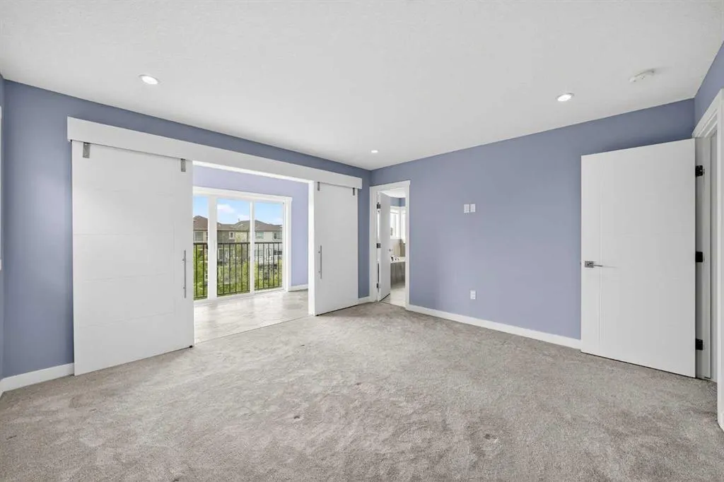 107 Legacy Landing SE