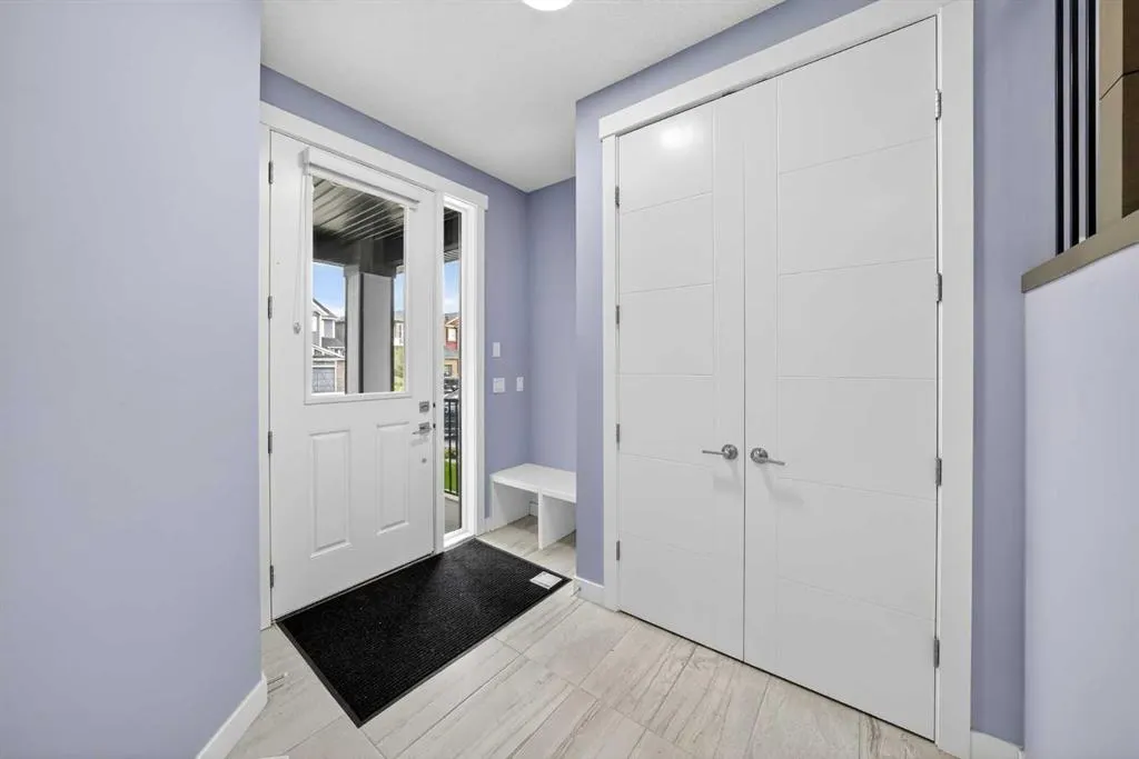 107 Legacy Landing SE
