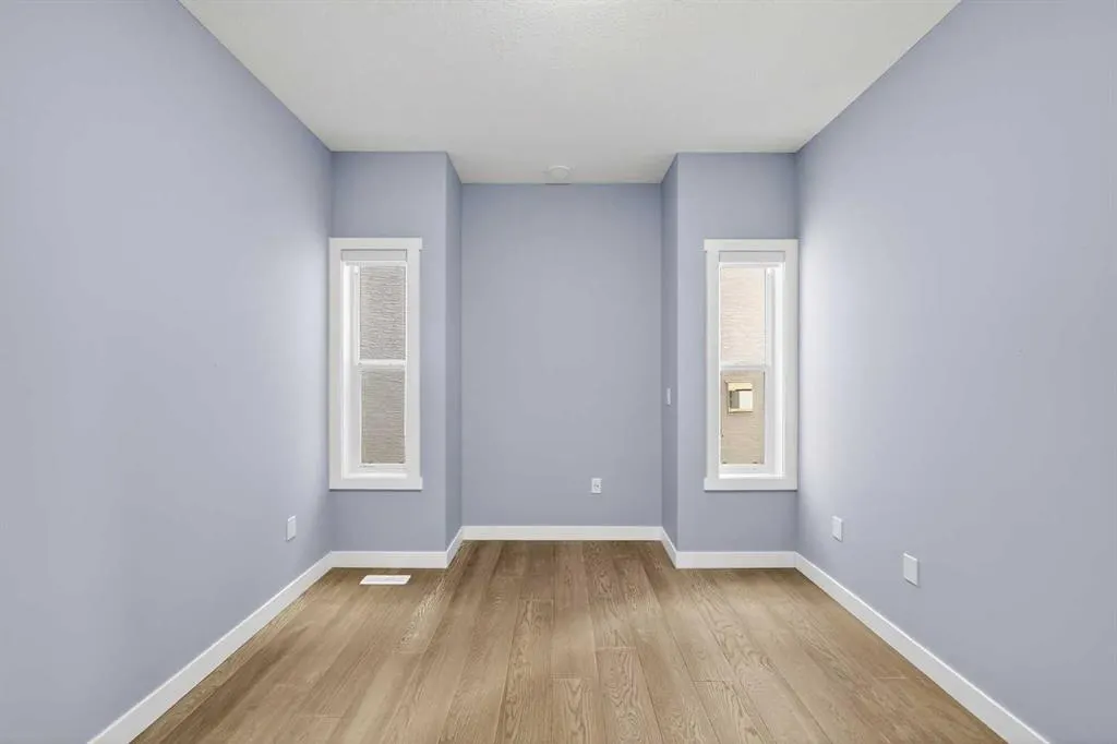 107 Legacy Landing SE
