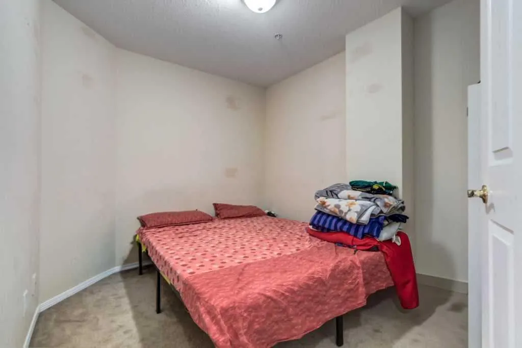 683 10 Street SW, #1301