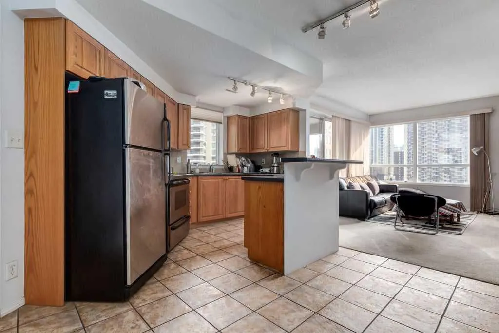 683 10 Street SW, #1301