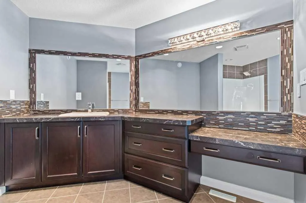 28513 Township Road 374