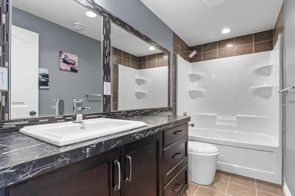 28513 Township Road 374