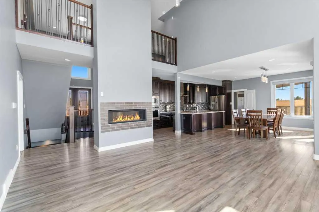 28513 Township Road 374