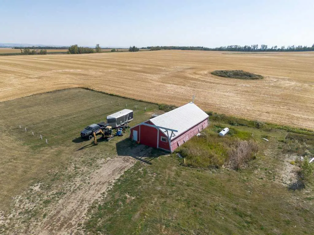 28513 Township Road 374