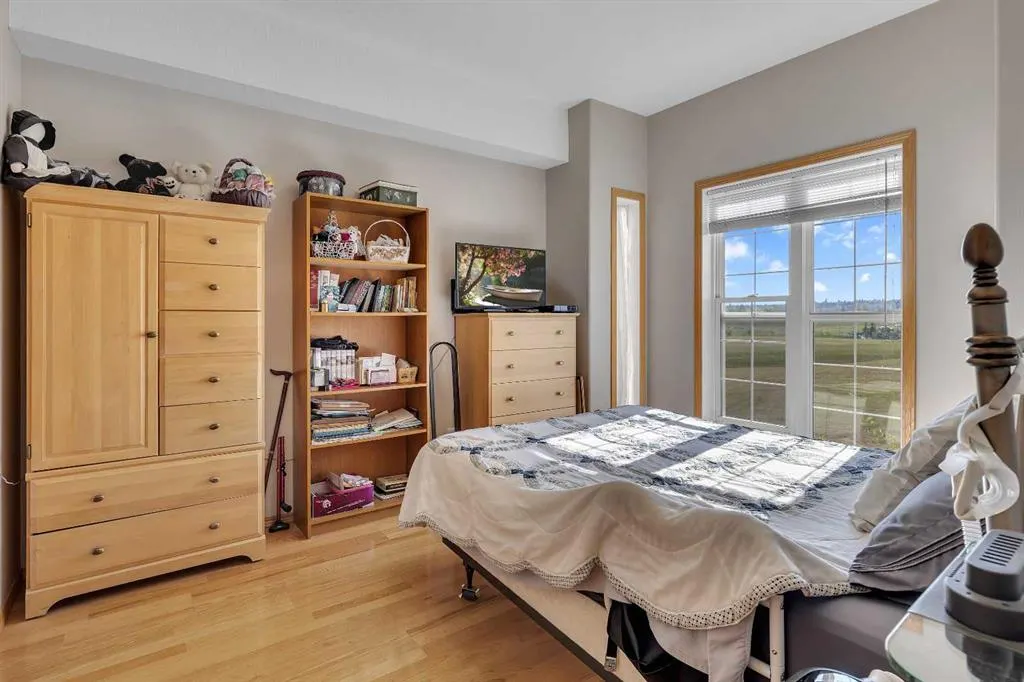 151 Country Village Road NE, #1312