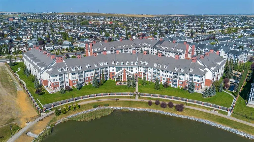 151 Country Village Road NE, #1312