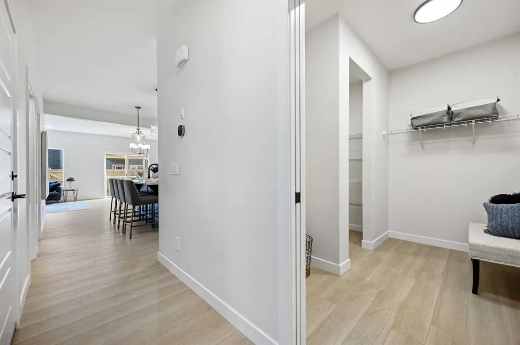 91 Versant Way SW