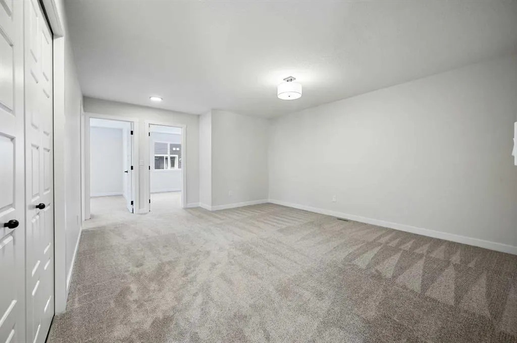 91 Versant Way SW